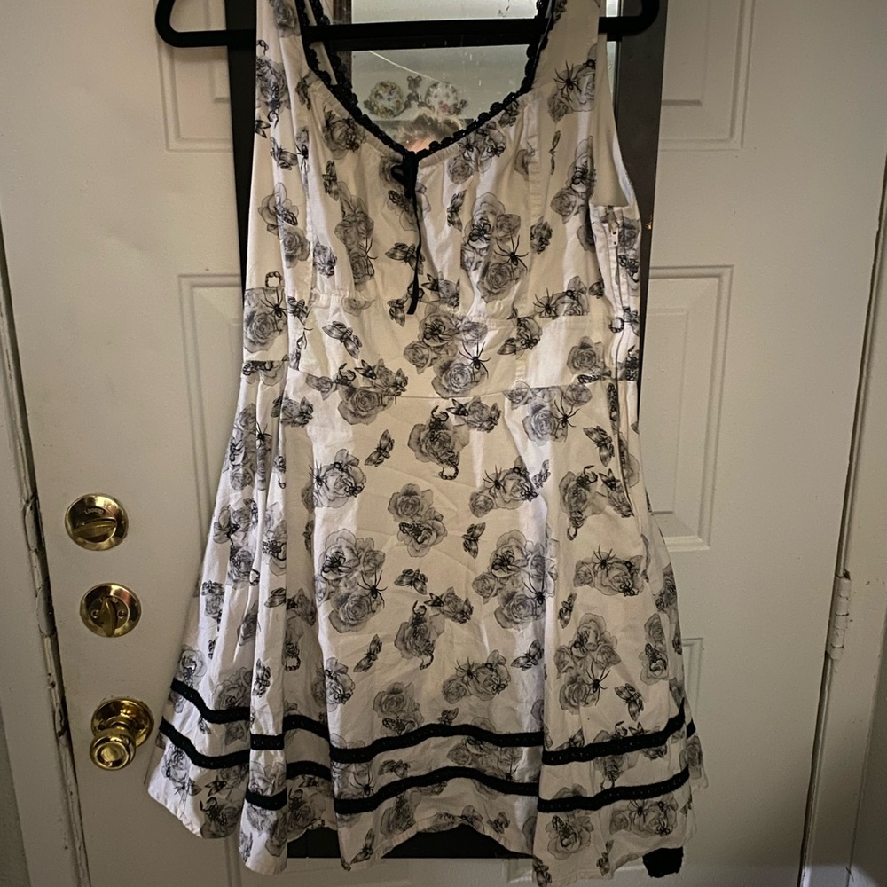 Hot Topic Monochrome Floral Dress